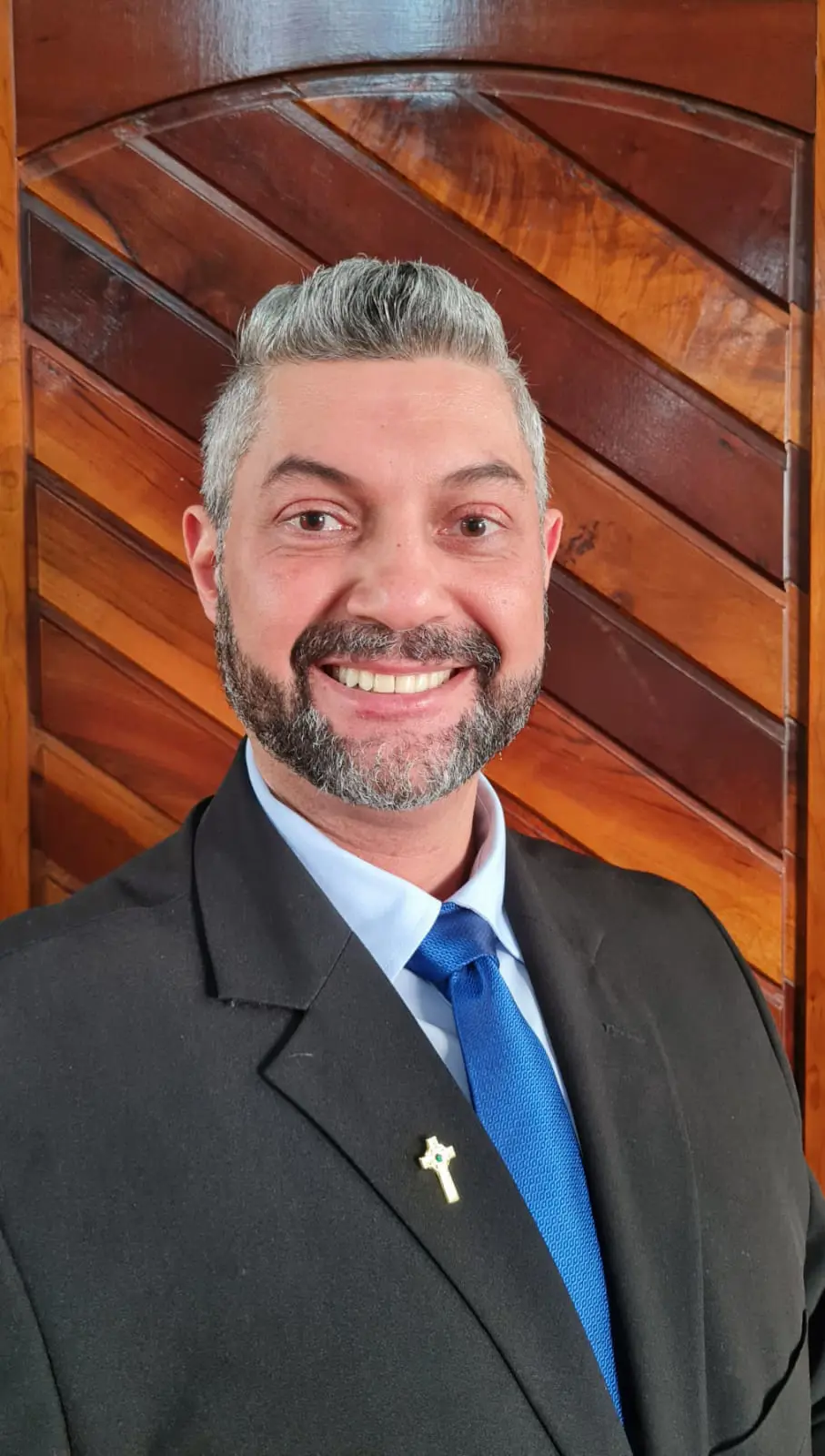 Rev. Wellington Bomfim Lago Rev. Wellington Bomfim Lago